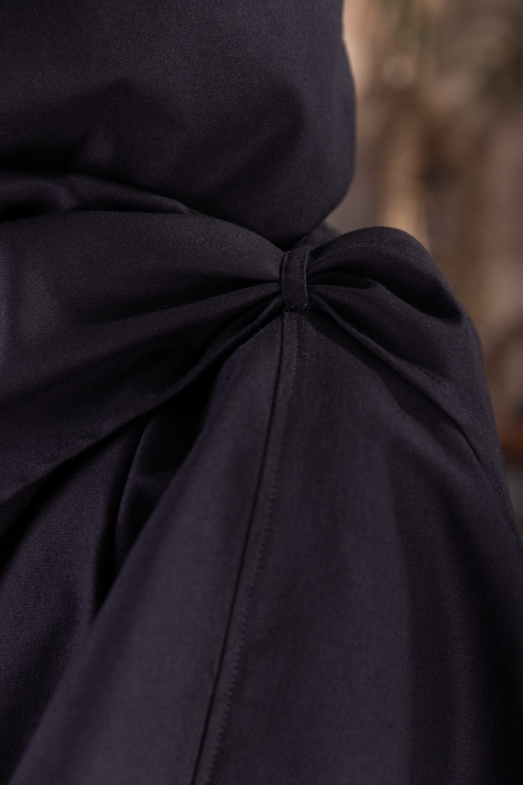 Dungeons & Dragons Female Rogue Hooded Cape Black